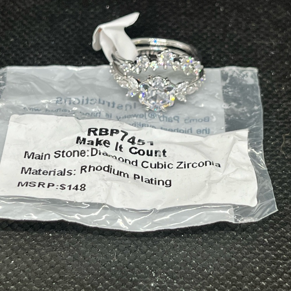 Elegant Silver Cubic Zirconia Ring Set